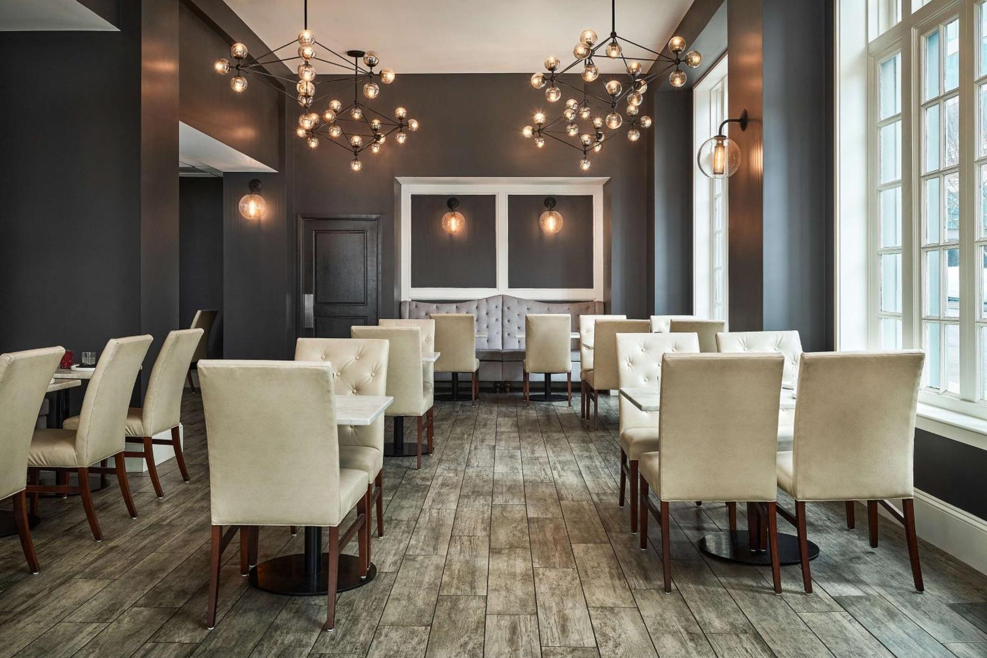 Redmont Hotel Birmingham - Curio Collection By Hilton Buitenkant foto